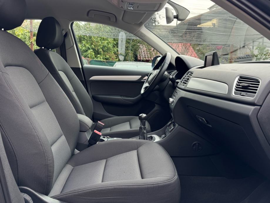 Audi Q3 2,0 TDI / XENON / NAVI / 150ks / AUT KLIMA / PDC / JAMSTVO, fotografija 18