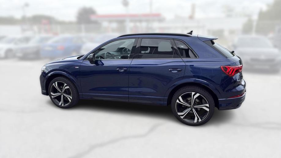 AUDI Q3 2023 • PREMIUM jamstvo • AutoZubak Rabljena, fotografija 6