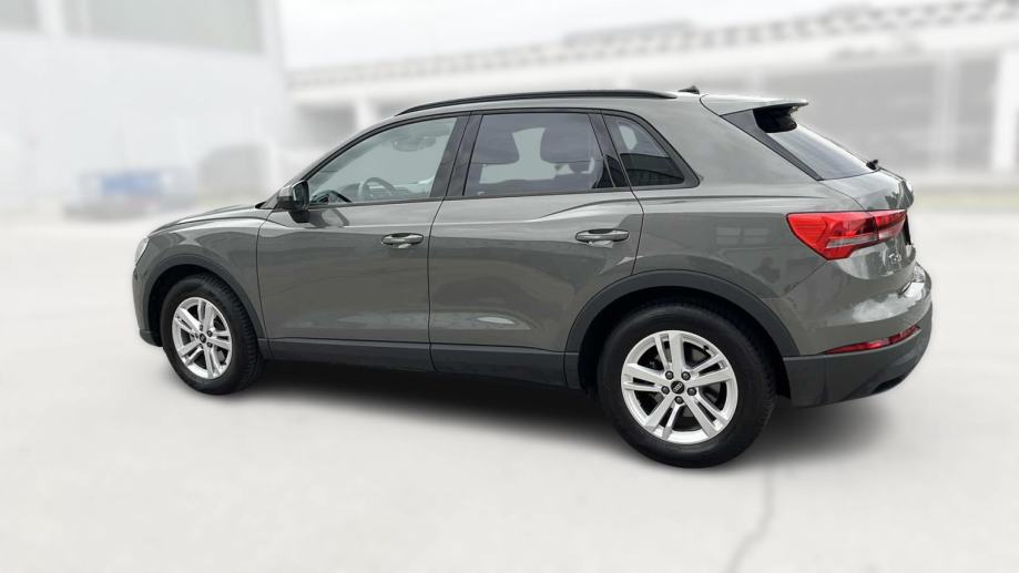 AUDI Q3 2025 • PREMIUM jamstvo • AutoZubak Rabljena, fotografija 6