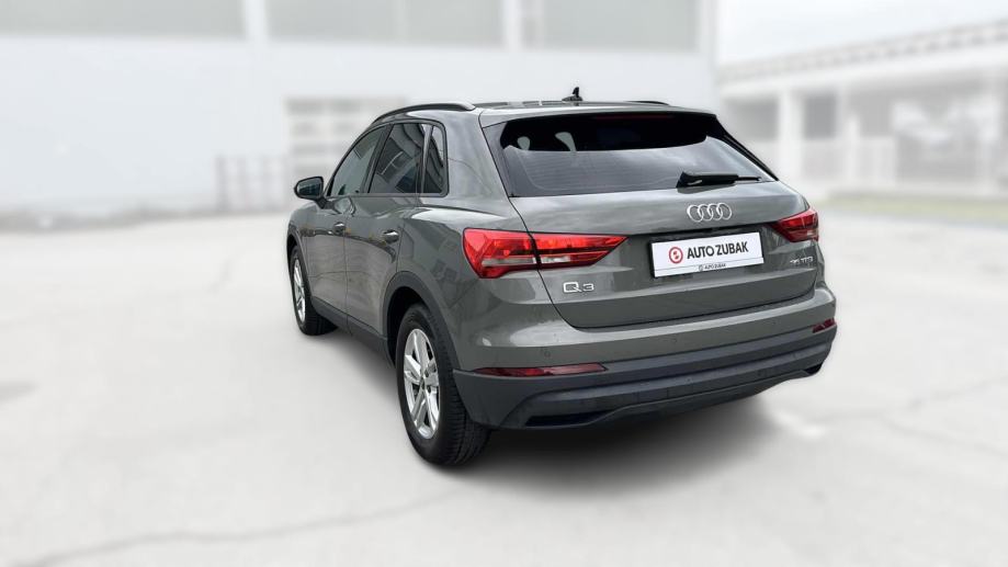 AUDI Q3 2025 • PREMIUM jamstvo • AutoZubak Rabljena, fotografija 8