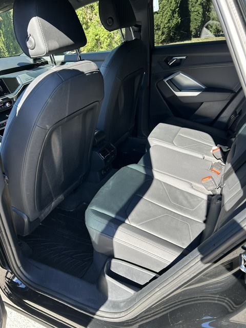 Audi Q3 35 TDI automatik,samo 52650 km,tvornička garancija, fotografija 14