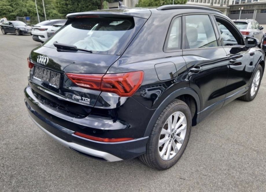 Audi Q3 35 TDI - leazing - mogucnost rezervacije, pogled izvana - slika 2