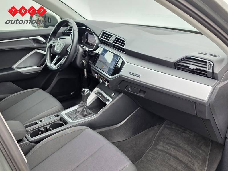 AUDI Q3 35 TDI quattro, fotografija 6