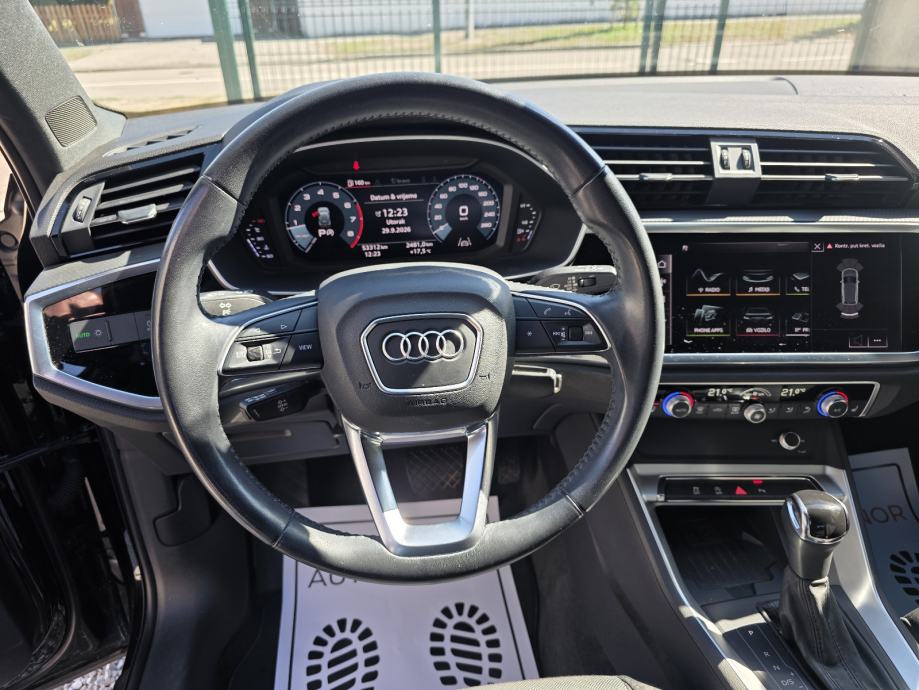 Audi Q3 35 TFSI S-tronic 53.000 km Reg 6/2027 Servisna povijest, fotografija 19