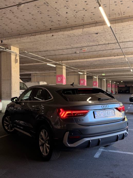 Audi Q3 45 TFSIe Sportback Plug IN hibrid Sline+, fotografija 2