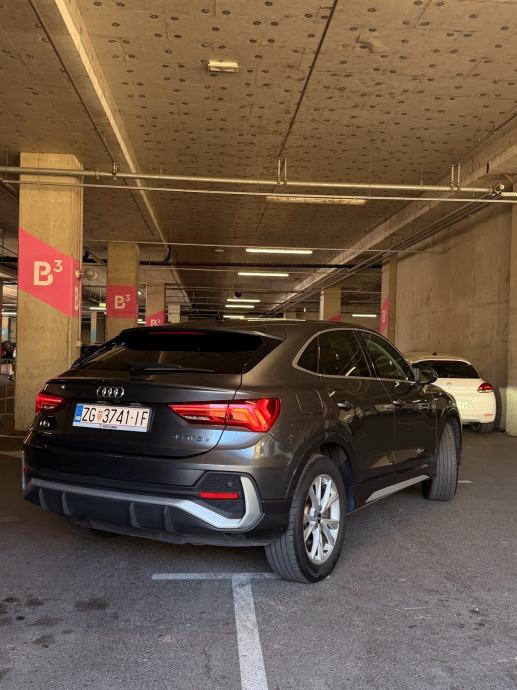 Audi Q3 45 TFSIe Sportback Plug IN hibrid Sline+, fotografija 3