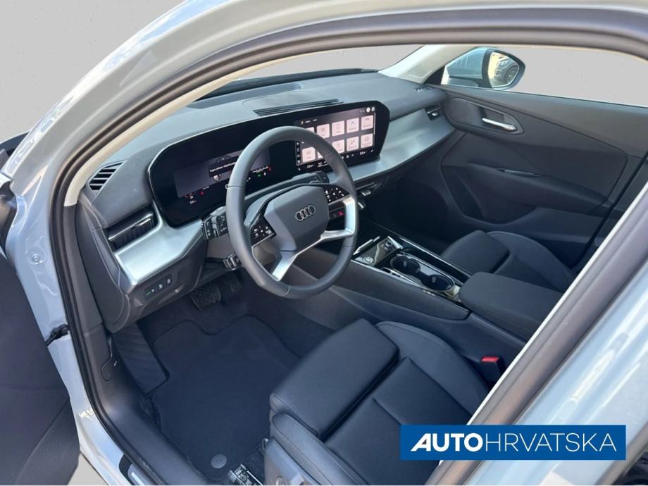 AUDI Q3 TFSI 110 kW - Tvorničko jamstvo do 2032.g, 44.900,00 €, fotografija 9