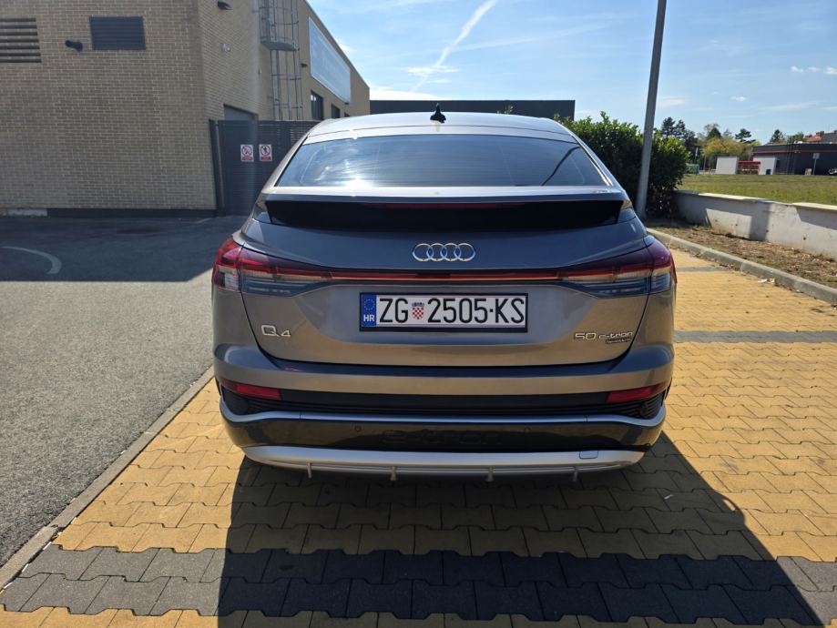 Audi Q4 Sportback e-tron 50 quattro S line, 2022., 220 kW, fotografija 3