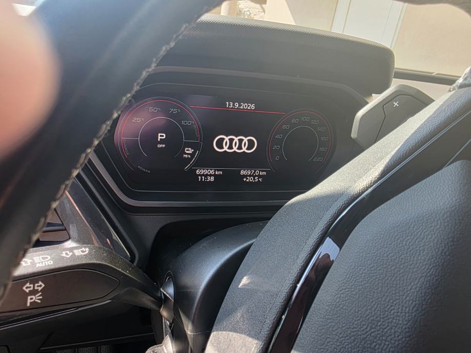 Audi Q4 Sportback e-tron 50 quattro S line, 2022., 220 kW, fotografija 10