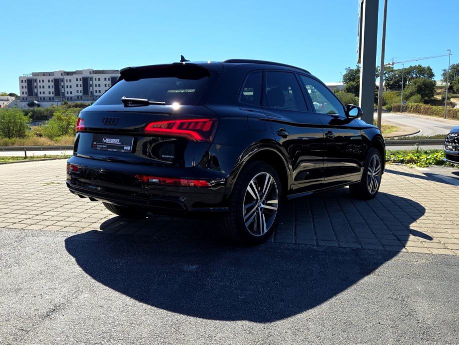 Audi Q5 2,0 TDI automatik, fotografija 2