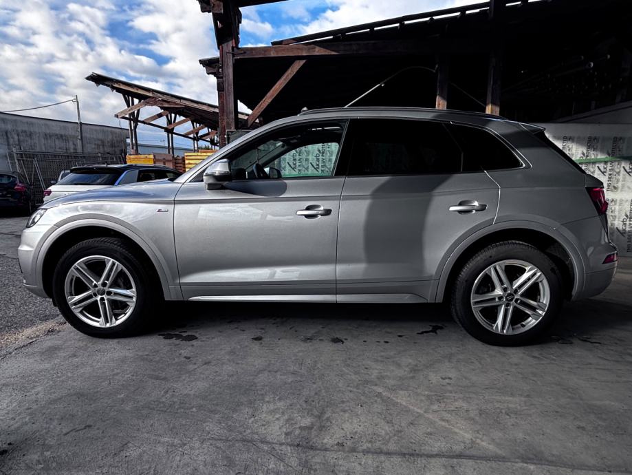 Audi Q5 2,0 TDI S Line, fotografija 6
