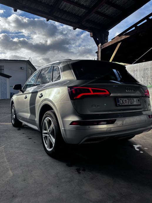 Audi Q5 2,0 TDI S Line, pogled izvana - slika 3