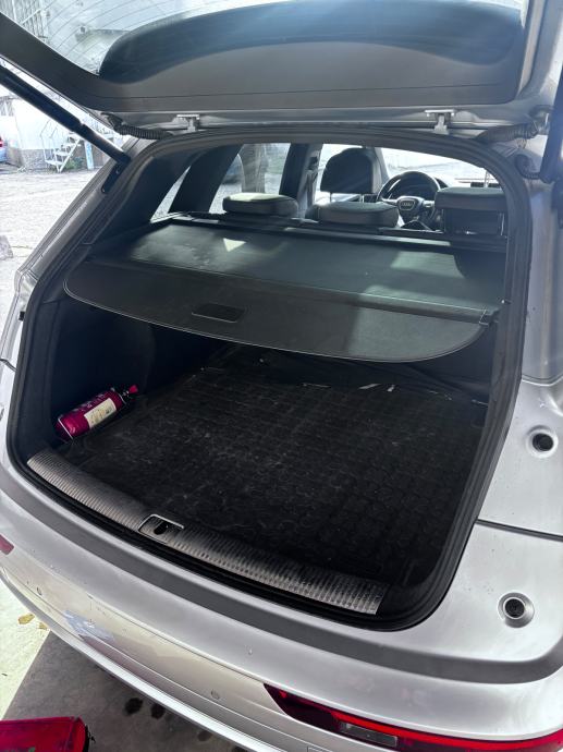 Audi Q5 2,0 TDI S Line, fotografija 16