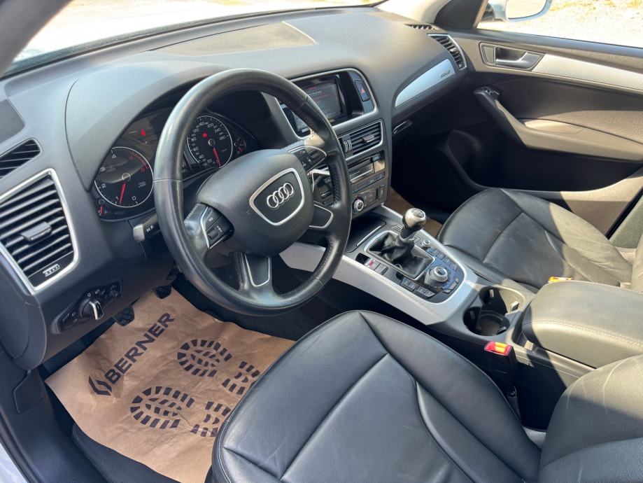 Audi Q5 2,0 TDI Quatro 4x4 veliki servis upravo!!!, fotografija 12