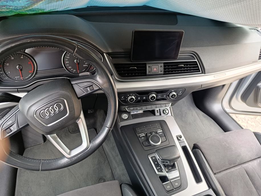 Audi Q5 2,0 TDI, fotografija 6