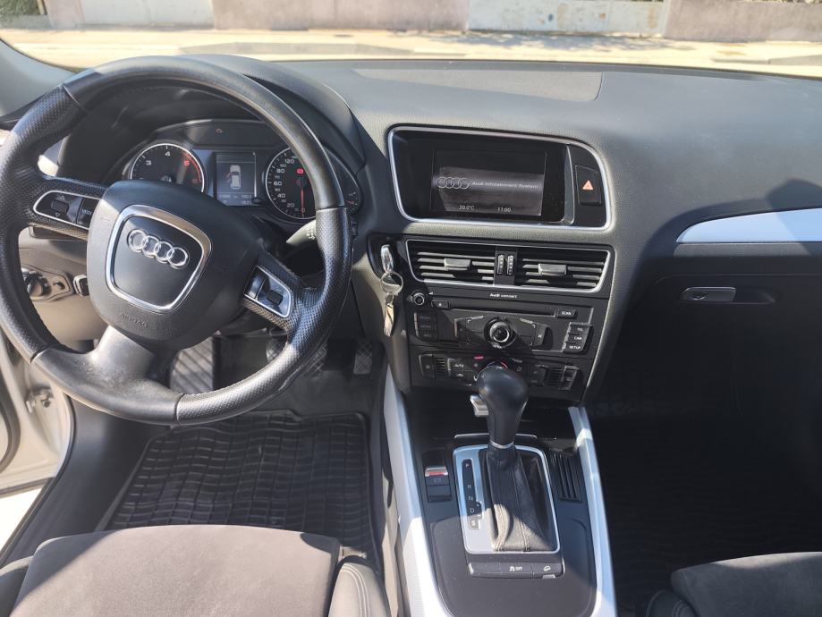 Audi Q5 2,0 TDI S-tronic automatik, Quatro 4x4, HR vozilo, fotografija 20