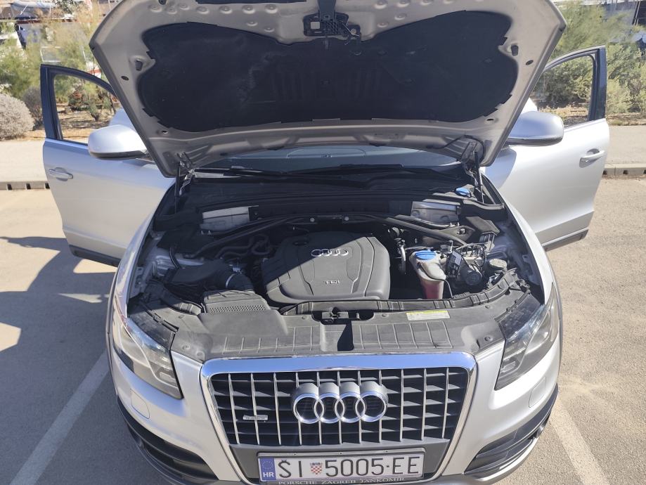 Audi Q5 2,0 TDI S-tronic automatik, Quatro 4x4, HR vozilo, fotografija 18