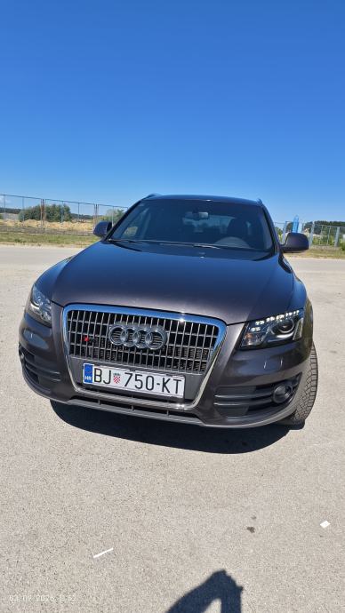 Audi Q5 2,0 TFSI, motor 110 000km, odličan!!, fotografija 4