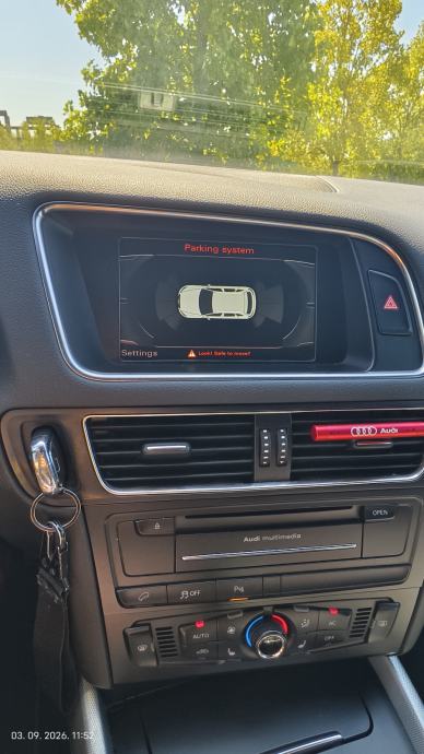 Audi Q5 2,0 TFSI, motor 110 000km, odličan!!, fotografija 13