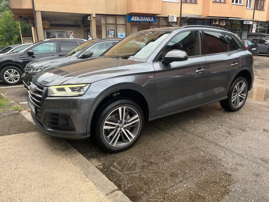 Audi Q5 2020 u full opremi ( 3xSline, Matrix, Panorama, 360, zracni..), fotografija 9