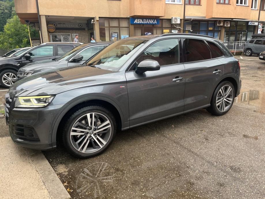 Audi Q5 2020 u full opremi ( 3xSline, Matrix, Panorama, 360, zracni..), fotografija 8