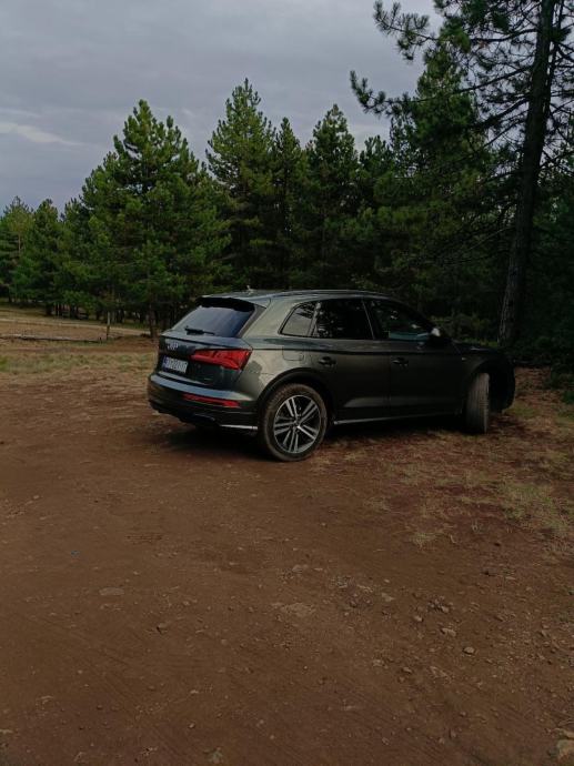 Audi Q5 2020 u full opremi ( 3xSline, Matrix, Panorama, 360, zracni..), fotografija 3
