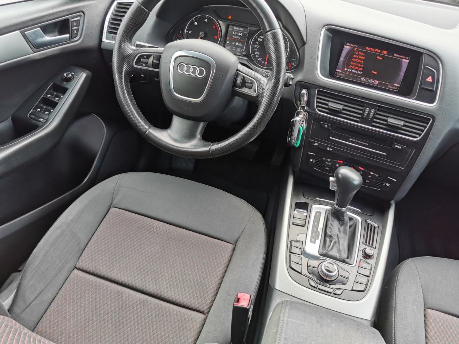 Kfz Steuer Audi Q5 3.0 Tdi Euro 6 Audi Q5 3,0 TDI S-tronic automatik **quattro** KLIMA**KREDIT-KARTICE
