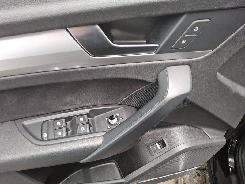 Audi Q5 35 TDI automatik • 360° kamera • ACC, fotografija 9