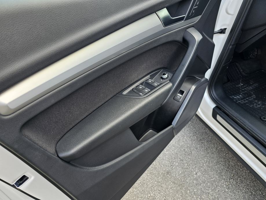 Audi Q5 35 TDI automatik, fotografija 9