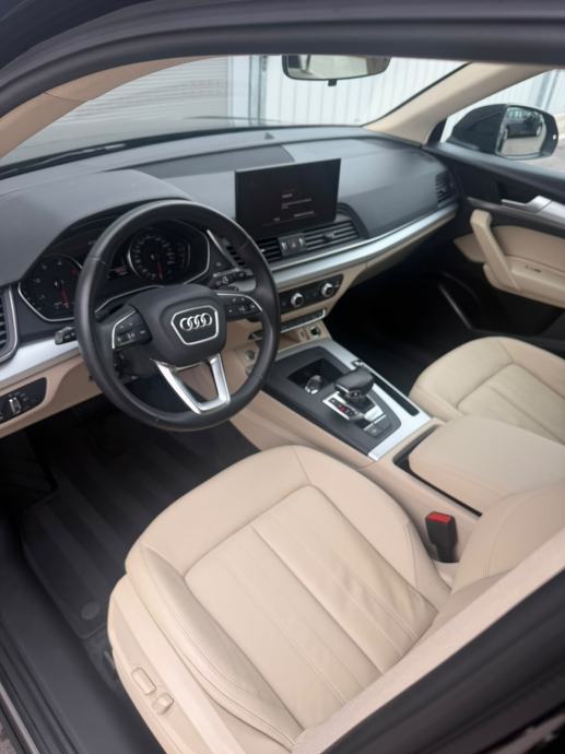 Audi Q5 35 TDI Sportback--KOŽA--KAMERA--NAVI--LED--SERVISNA, fotografija 12