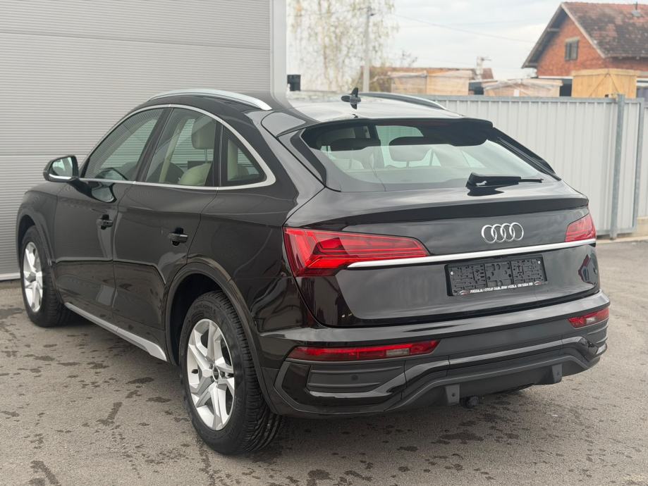Audi Q5 35 TDI Sportback--KOŽA--KAMERA--NAVI--LED--SERVISNA, fotografija 9