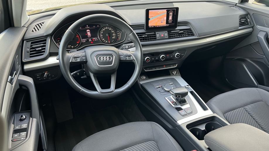 Audi Q5 35TDI QUATTRO•S-Tronic•, fotografija 11