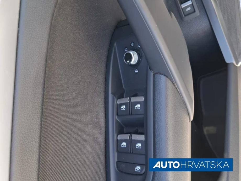 AUDI Q5 35TDI S tronic S line - JAMSTVO 15 MJESECI, 25.490,00 €, fotografija 13
