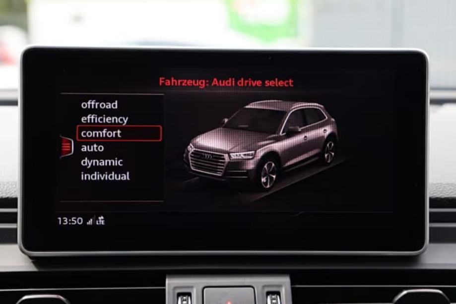 Audi Q5 40 TDI quattro S Line+ MATRIX*MMI*AMBIENT*, fotografija 18