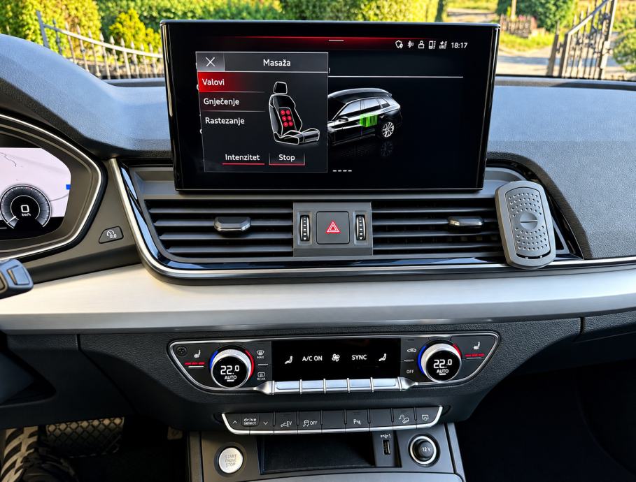 Audi Q5 50 TFSI-e, Quattro ,S-Line, 292 KS,Head-up,Top Stanje,Servisna, fotografija 12