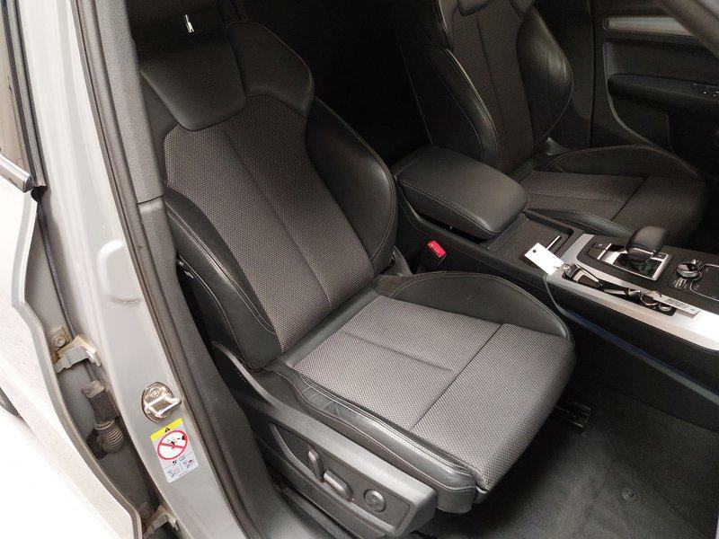 Audi Q5 50 TFSI e quattro S line automatik • ACC • LED, fotografija 10