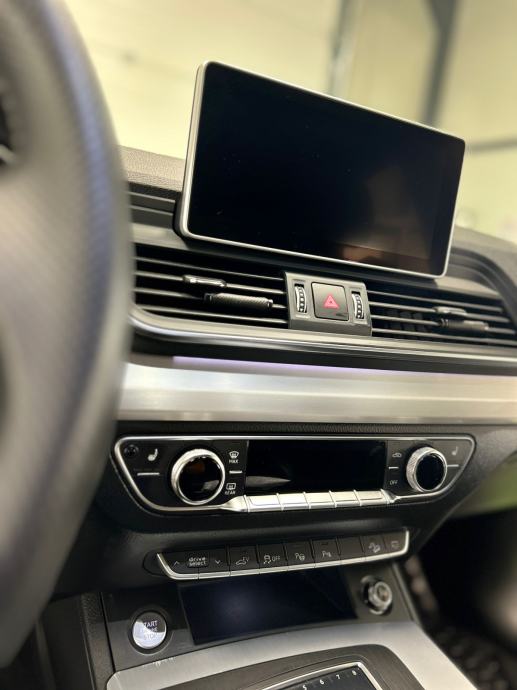 Audi Q5 55 TFSI e 3x SLINE , MATRIX , HEAD-UP , QUATTRO, fotografija 12