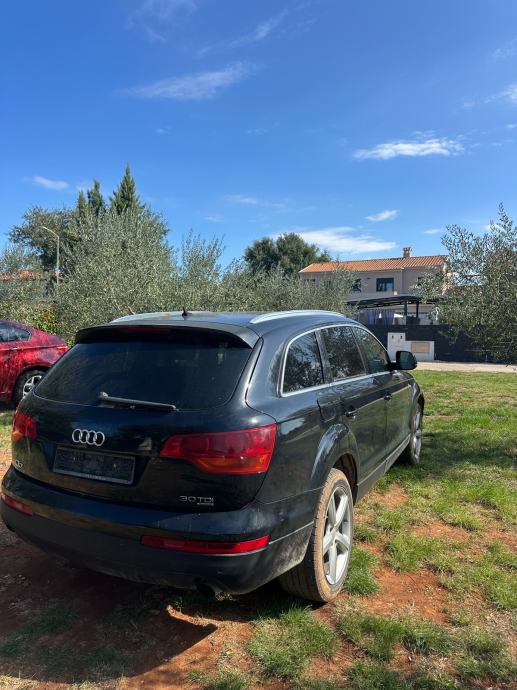 Audi Q7 3,0 V6 TDI automatik *hr papiri* preskocio zupcasti*, fotografija 8