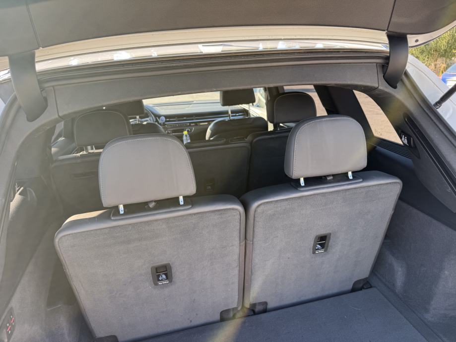 Audi Q7 5,0 TDI Quattro 3xS-Line 7 Sjedala Potpuno opremljen, fotografija 10