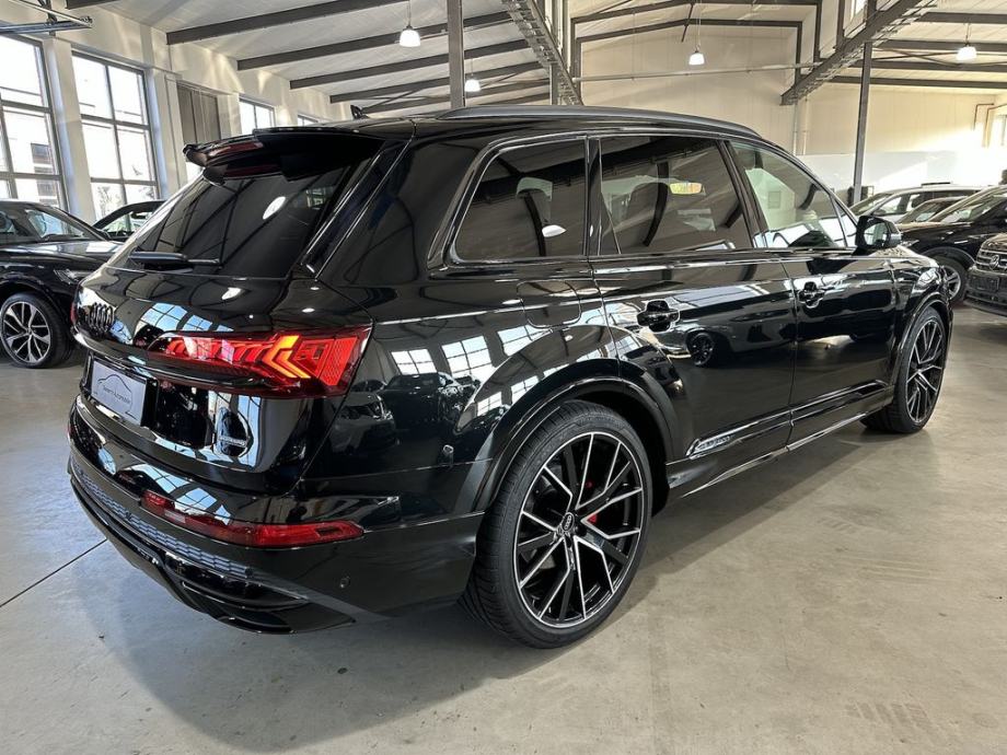 Audi Q7 50 TDI 2x S line Quattro, fotografija 4