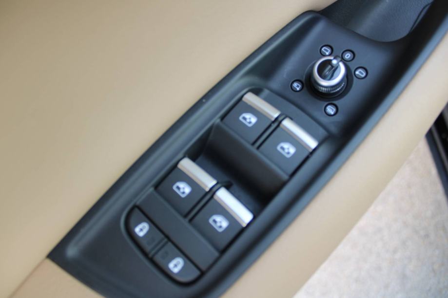 Audi Q7 50 TDi Quattro AUTOMATIK *LED, NAVIGACIJA, KAMERA* reg 9/2027, fotografija 17