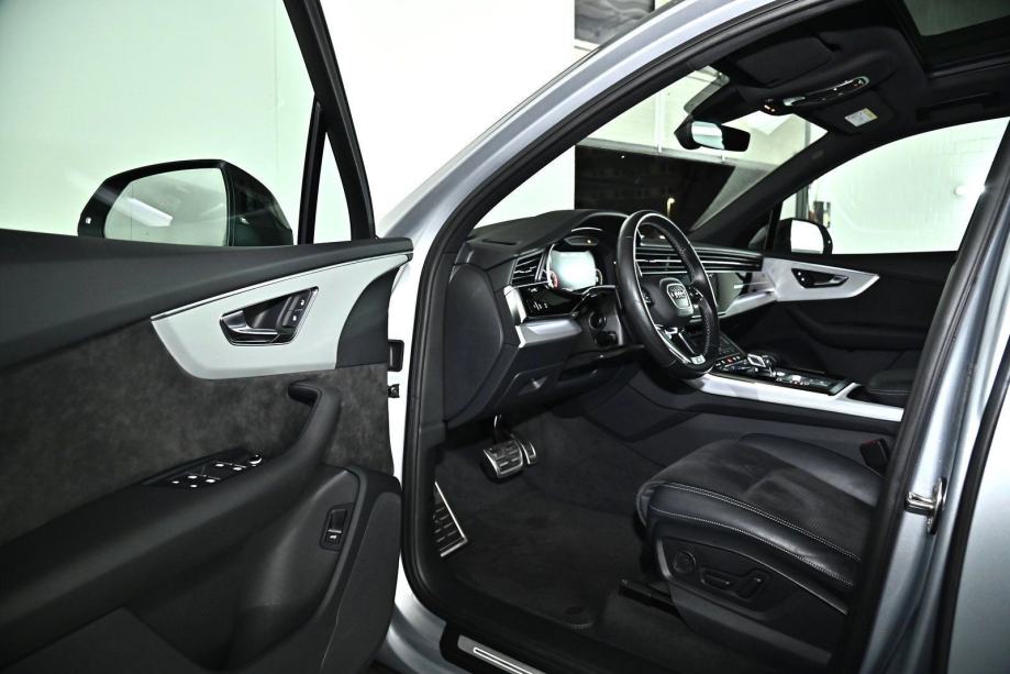 Audi Q7 50tdi SLINE QUATTRO MATRIX RADARI PANO SERVISNA ALU 22, fotografija 2