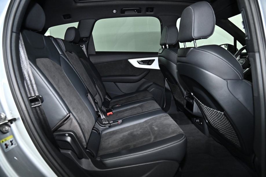 Audi Q7 50tdi SLINE QUATTRO MATRIX RADARI PANO SERVISNA ALU 22, fotografija 6