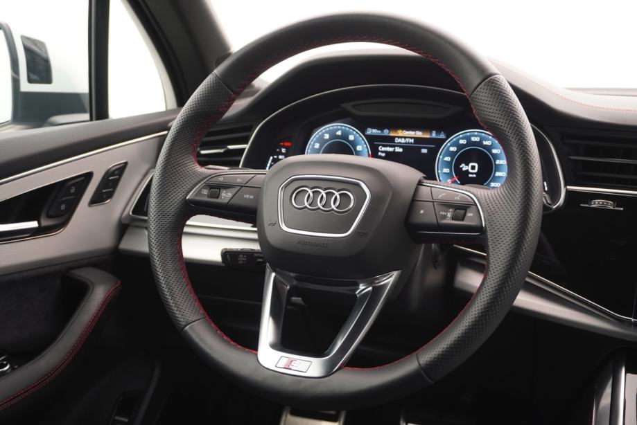 Audi Q7 55 TFSI quattro S Line | Cjena uključuje troškove uvoza, fotografija 14