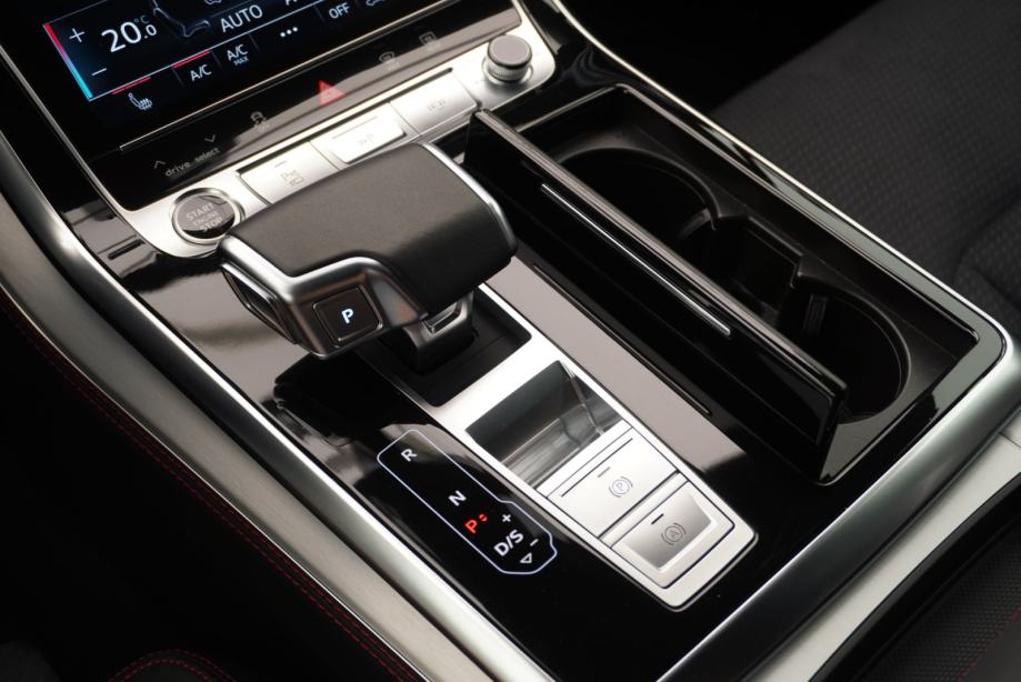 Audi Q7 55 TFSI quattro S Line | Cjena uključuje troškove uvoza, fotografija 16