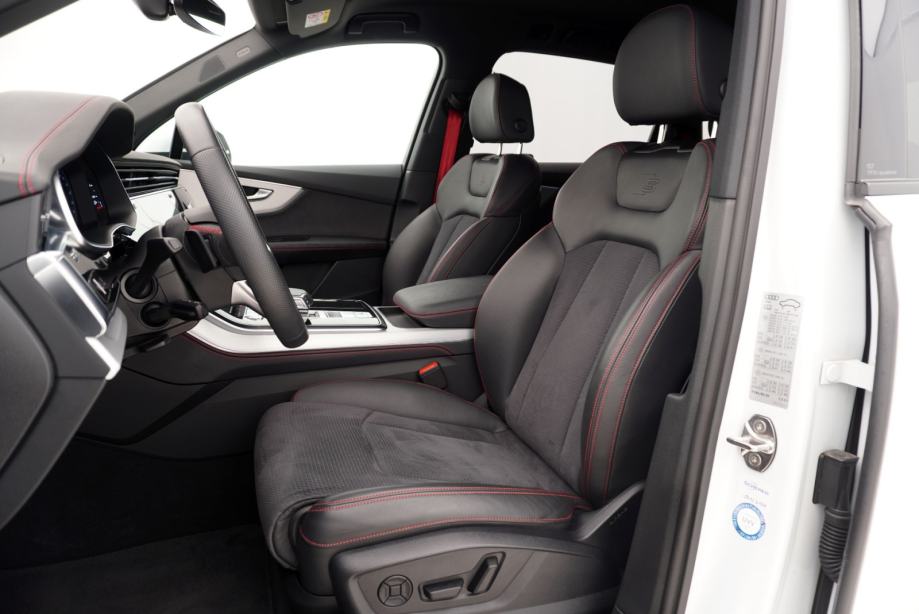 Audi Q7 55 TFSI quattro S Line | Cjena uključuje troškove uvoza, fotografija 17
