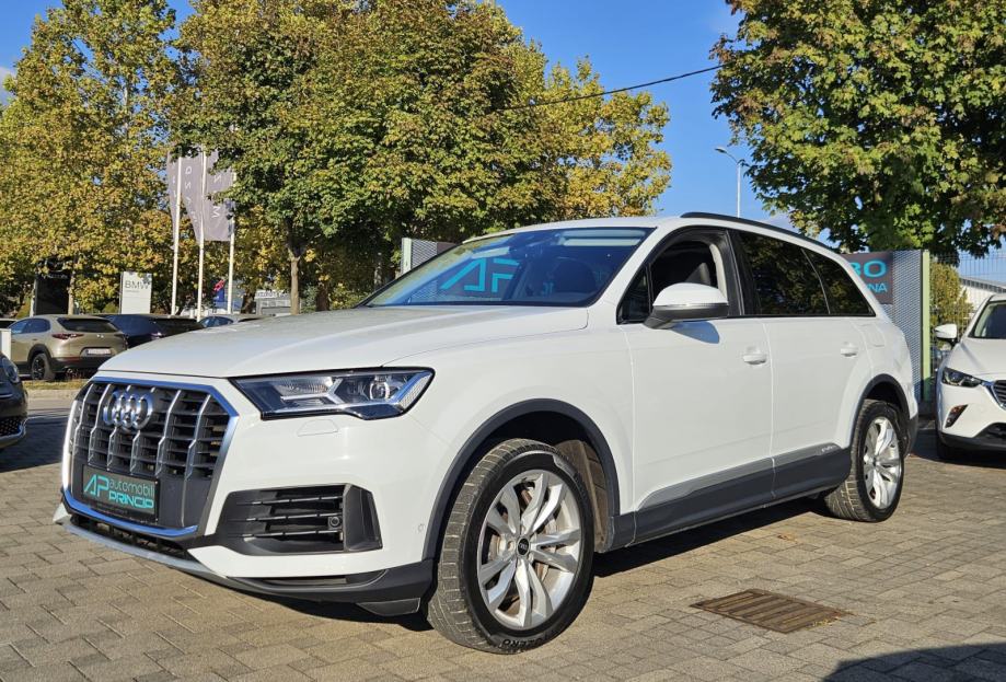 Audi Q7 55 TFSIe Tiptronic quattro, fotografija 2
