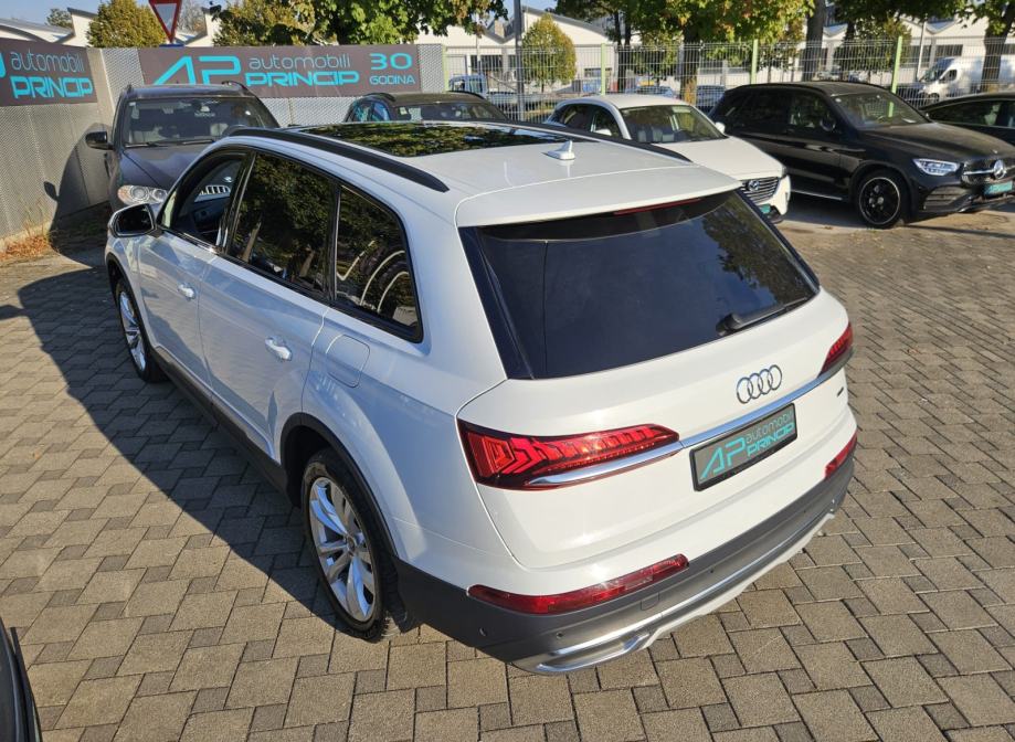 Audi Q7 55 TFSIe Tiptronic quattro, fotografija 5
