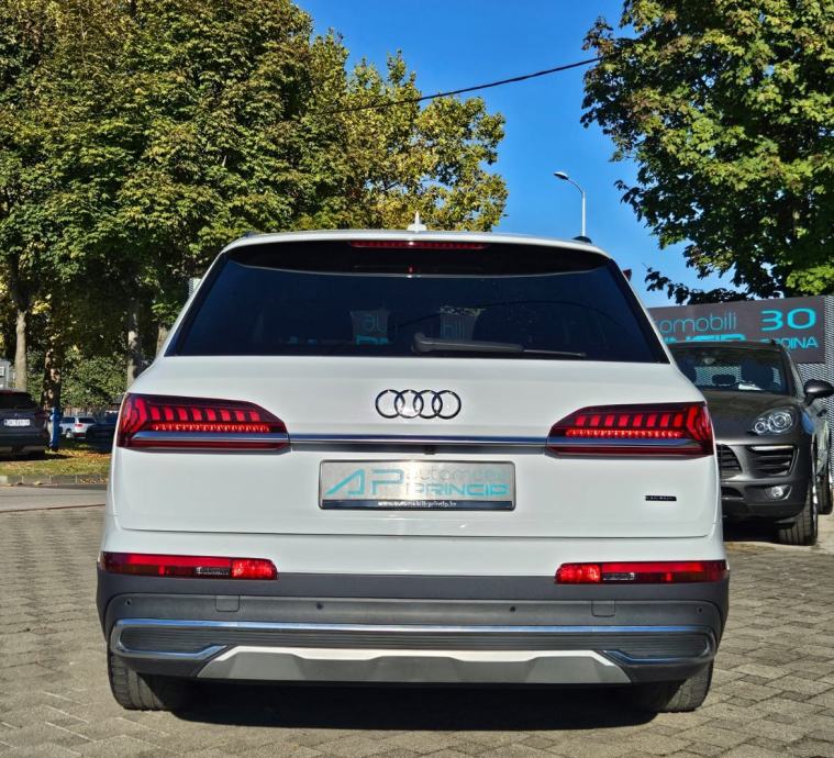 Audi Q7 55 TFSIe Tiptronic quattro, fotografija 6