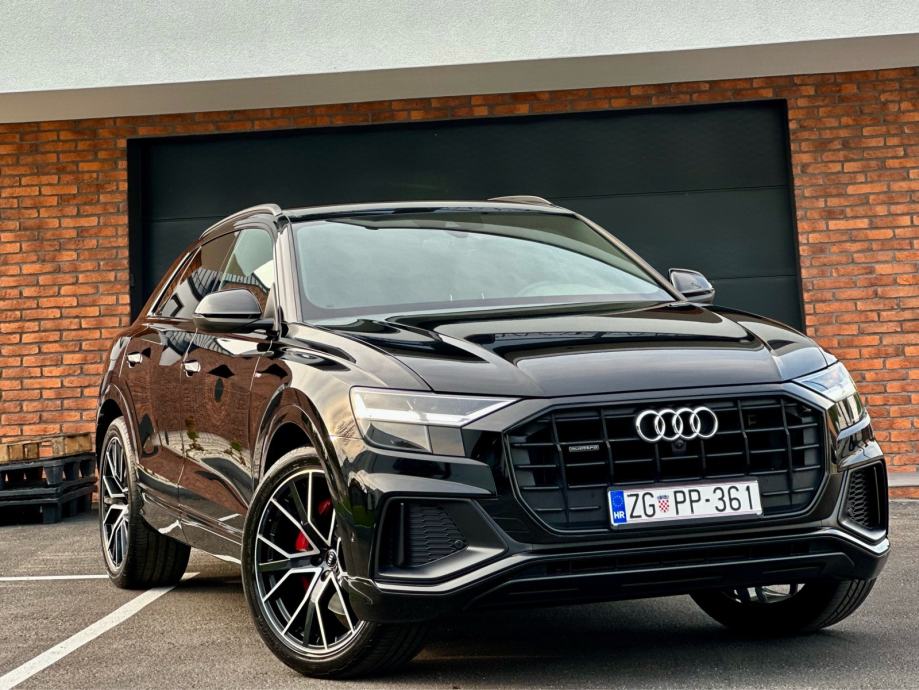 Audi Q8 Black Edition